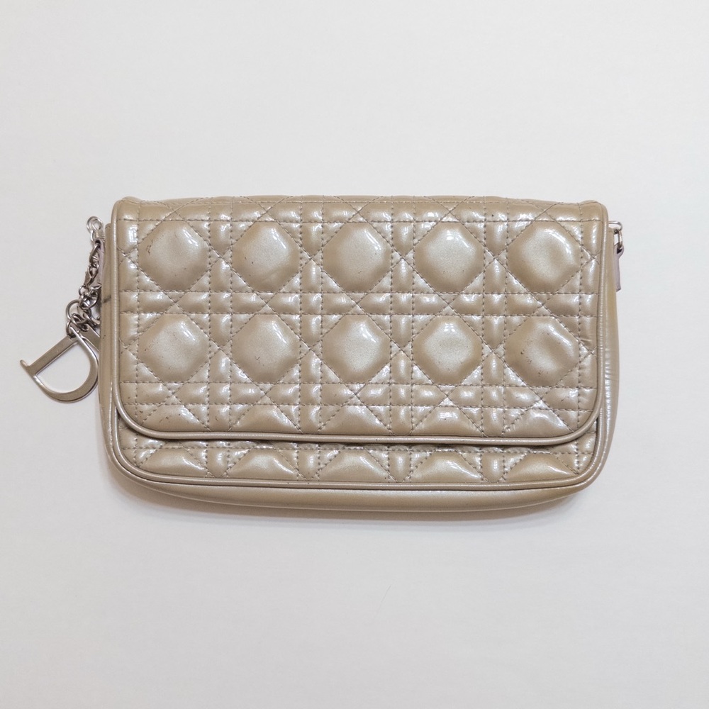 Christian Dior Cannage Patent Leather Crossbody Bag - Picture 5 of 11